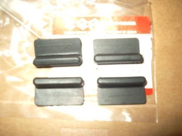 PayPay GS400 GS425 GS400E2 E3 SUZUKI 純正 サイド カバー ゴム グロメット 4個