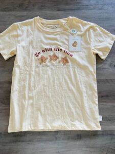 海外　インポート　女の子　半袖Tシャツ　サイズ122-128 7.8歳　コンゲススライド　お魚モチーフ　キナリ　柔らか