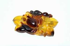 δbook@ tortoise shell tortoise shell rose brooch δ tortoise shell tortoise shell brooch 