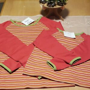 親子ペアの服