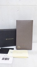 超美品 BVLGARI ブルガリ ブルガリマン ラージウォレット レザー 二つ折り長財布 グレー 30 399 定形外郵便全国一律510円 D7-a_画像1