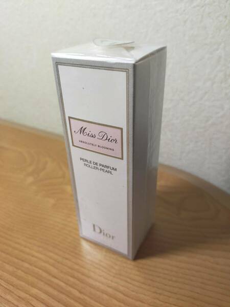 希少品、未開封(^^ゞ 20ml-EDP ロールパール「ミスディオール アブソリュートリー ブルーミング」全体美品 _/_/ 交渉OK、匿名OK！ _/_/