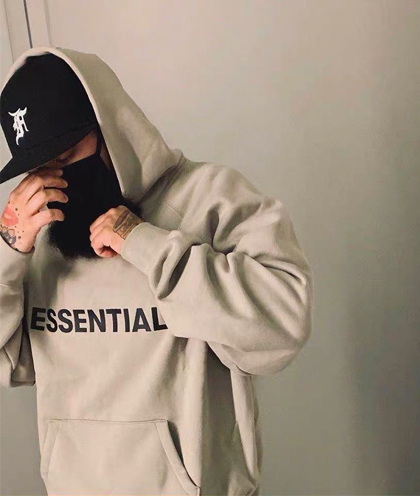 fog essentials パーカーの値段と価格推移は?|458件の売買情報を集計