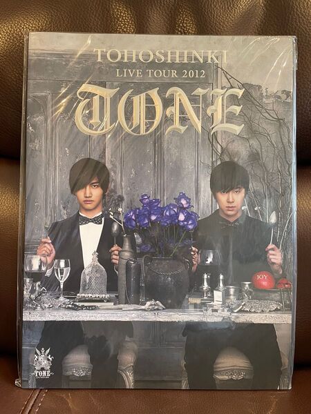 東方神起 TONE LIVEツアーパンフレット