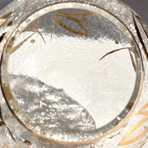 ビンテージ チェコスロバキア Bohemia Crystal ボヘミアクリスタルガラス フラワーベース 丸形花瓶 金彩の花模様、ヒビ模様が美しい！_画像8