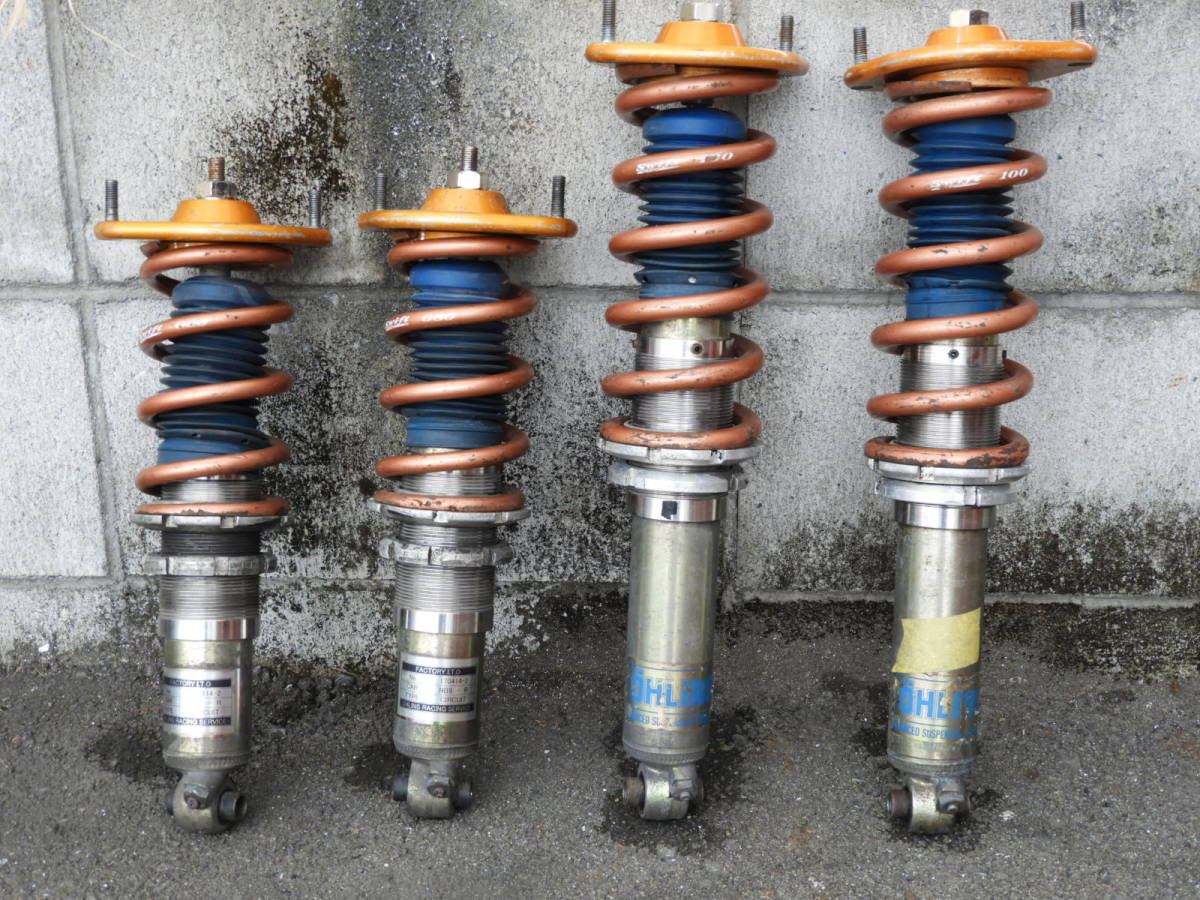 ブルー×レッド OHLINS 車高調 ダンパーのみ NA・NBロードスター用 ブルー×レッド OHLINS 車高調 ダンパーのみ NA・NBロードスター用
