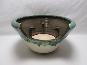 411811 【 茶道具 花図 織部 風炉 底瓦 五德3点セット 陶印 箱無 】 検) 煎茶道具 土風炉 茶事 茶器 陶器 古民具 囲炉裏 お稽古ⅳ