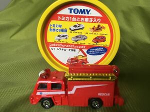 トミカ おもちゃ缶■01 レスキュー工作車