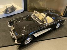 bburago CHEVROLET CORVETTE(1957) ブラーゴ　シボレー　コルベット(1957)_画像3