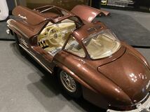 burago 1/18 MERCEDES BENZ 300SL(1954)中古品 ブラーゴ メルセデスベンツ　300SL(1954)_画像4