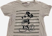 ユニクロ UT ディズニー ミッキーマウス トップス カットソー Tシャツ 半袖 グレー レディース sizeM ラメプリント かわいい_画像2