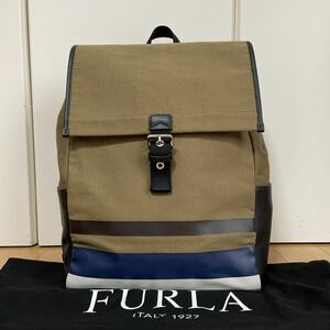 最終価格　フルラFURLA バックパック　キャンバス×レザー　中古　カーキ　ESCAPE FLAP BACKPACK