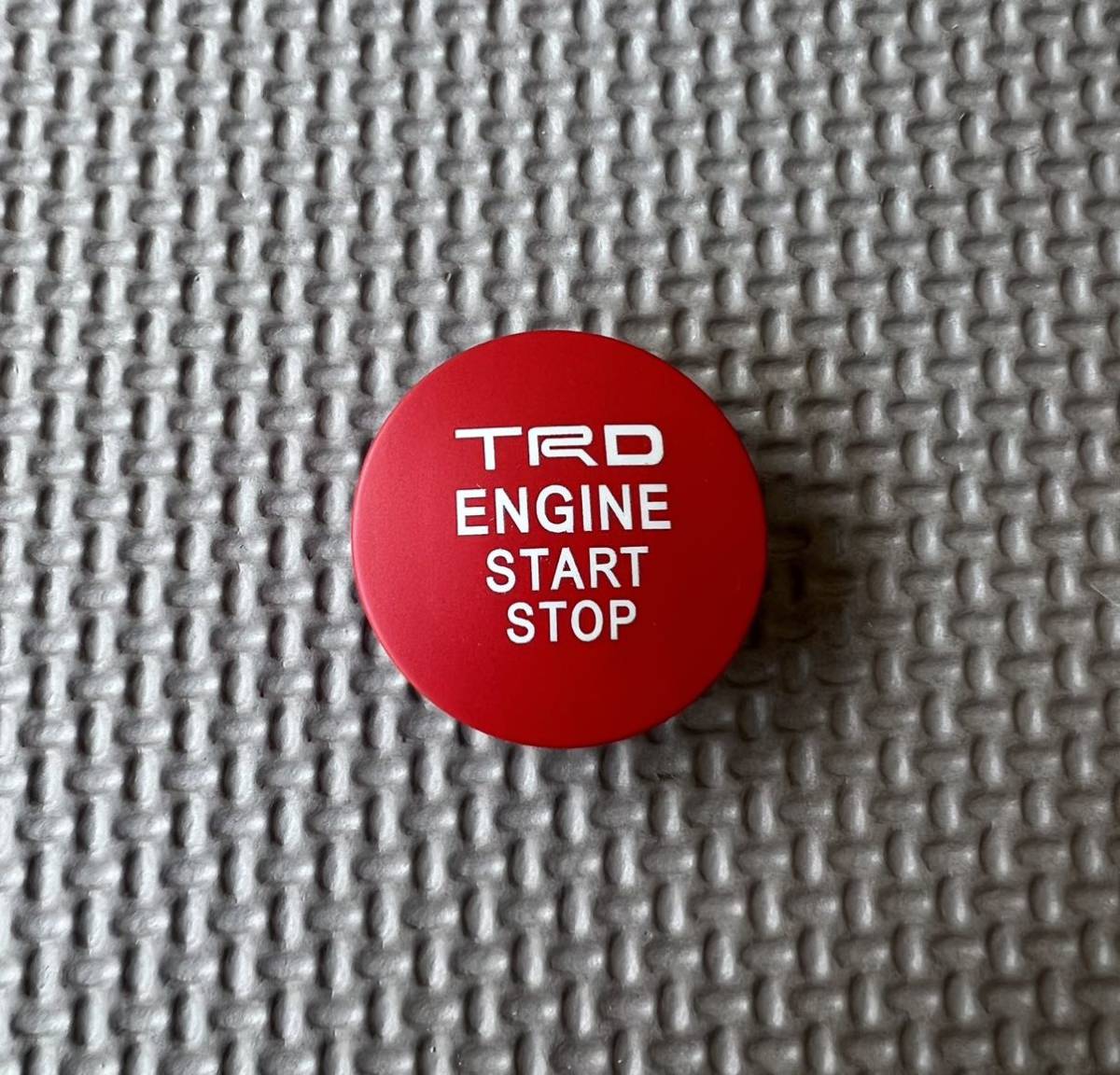 上品なスタイル トヨタプッシュスタートスイッチ11ピン打替済みレインボークリスタルボタン