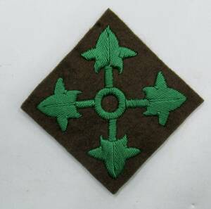 実物 WW2 US ARMY 4TH INFANTRY DIVISION 米陸軍 第4歩兵師団 肩章 フェルトに刺繍 ドイツ占領下 パターン