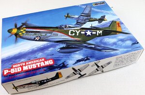 M♪未使用品♪プラモデル 戦闘機 『1/32スケール ノースアメリカン P-51D マスタング』 DOYUSHA/童友社 アメリカ陸軍/航空軍 ※未組立品