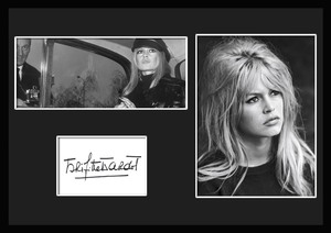 4種類!Brigitte Bardot/ブリジット・バルドー/女優/映画/歌手/サインプリント&証明書付きフレーム/BW/モノクロ/ディスプレイ(3-3W)