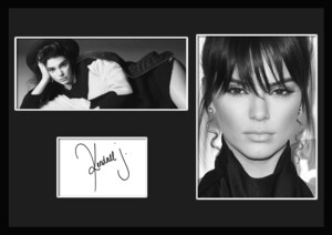 10種類!Kendall Jenner/ケンダル・ジェンナー/モデル/サインプリント&証明書付きフレーム/BW/モノクロ/ディスプレイ(6-3W）