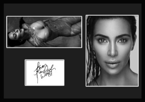 10種類!Kim Kardashian/キム・カーダシアン/セレブ/番組/サインプリント&証明書付きフレーム/BW/モノクロ/ディスプレイ(6-3W)