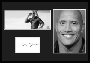 10種類!ドウェイン・ジョンソン/Dwayne Johnson/ザ・ロック/俳優/サインプリント&証明書付きフレーム/BW/モノクロ/ディスプレイ(3-3W)