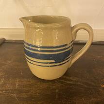 アンティーク　クリーマー　イエローウェア　アメリカ　1890ー1920 Small Blue Banded Yellow Ware Creamer_画像1