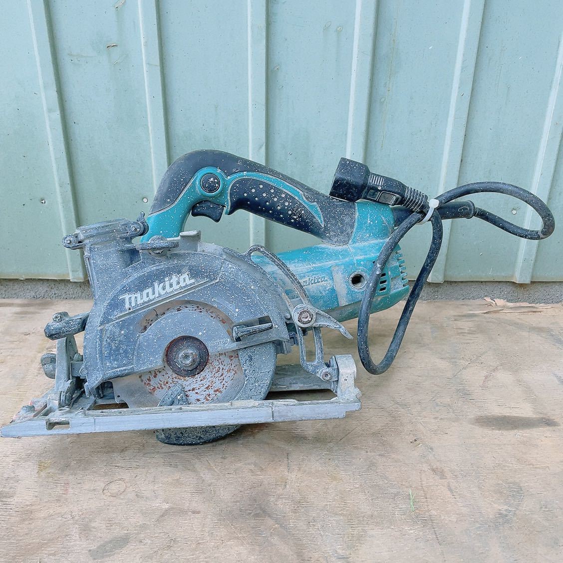 マキタ makita 165mm充電式マルノコ HS631D 本体のみ ...