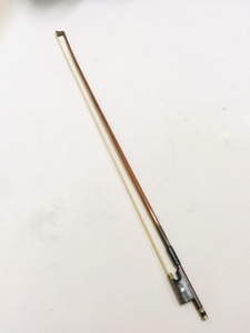 u42828 The i felt 4/4 violin bow used 