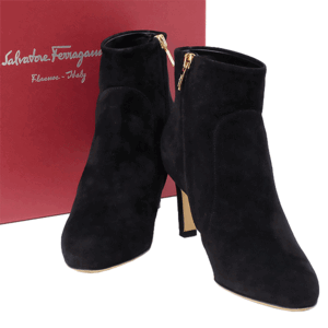 【送料無料】【本物】SalvatoreFerragamo★サルヴァトーレフェラガモ★ショートブーツ★レディース★スウェード★ブラック★4 1/2★靴★