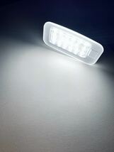 4ヶ月保証☆レクサス 40系 LS460 LS600h 後期 専用設計 高輝度 高品質 LED ナンバー灯 ライセンスランプ 純正交換 ホワイト カプラーオン_画像4