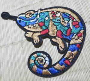 芸術　体色変化◎新品未使用　変色　カメレオン　刺繍ワッペン◇激シブ　chameleon■サバゲー　ミリタリー■ 洋服・衣類・衣服DIY■