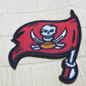 海賊US赤旗TB髑髏◆新品NFLタンパベイ・バッカニアーズTampa Bay Buccaneers 刺繍ワッペン◆アメリカ USアメフト アメリカンフットボール