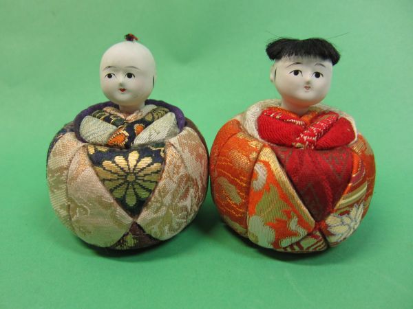 Antike Kimekomi-Puppen, Hina-Puppen, Chigo-Puppen, Paar japanische Puppen, Innenausstattung, Ornament, japanischer Stil