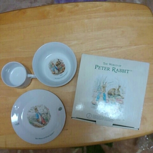 [ new goods ] ticket Tackey . Peter Rabbit collaboration . plate 3 point set!