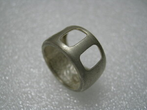 [ Италия ] Vintage мода кольцо простой три дыра дизайн серебряный 17 номер 