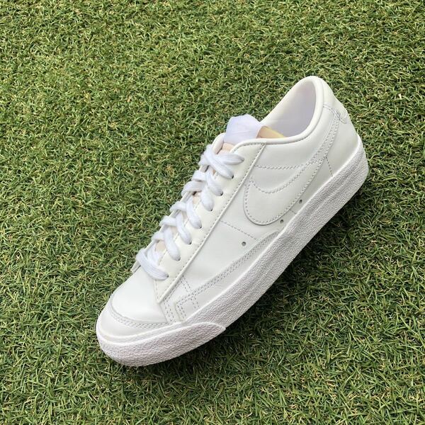 美品23 NIKE BLAZER LOW '77 ナイキ ブレザーロー '77 HT668