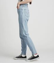 送料無料 リーバイス Levi’s High Waisted Taper デニムパンツ ハイウエスト テーパード ZOZO TOWN ゾゾタウン限定 マルチサイズ 完売品_画像5