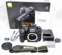 【新品同様の超美品 4527ショット・付属品完備】Nikon ニコン D7500_画像1