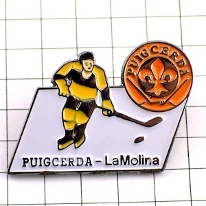  pin badge * ice hockey player * France limitation pin z* rare . Vintage thing pin bachi