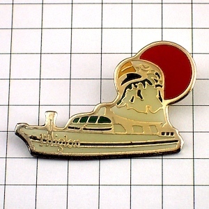  pin badge *. Eagle .. boat * France limitation pin z* rare . Vintage thing pin bachi