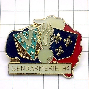  pin badge * Jean darum... Police 100 .. . chapter * France limitation pin z* rare . Vintage thing pin bachi