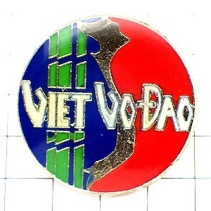 ピンバッジ・ボビナム地図ベトナム武術◆フランス限定ピンズ◆レアなヴィンテージものピンバッチ