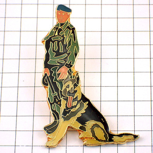  значок * полиция собака ... милитари Франция армия * Франция ограничение булавка z* редкость . Vintage было использовано булавка bachi