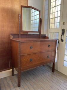  meagre equipment ornament . beautiful! dresser chest Britain antique . eyes oak material storage shelves England Vintage dressing table 