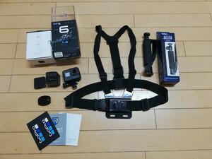 GoProアクションカメラHERO６Blackの色々セット自撮り棒のおまけ付き