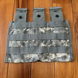 沖縄 米軍実物 MOLLE II M4 THREE MAGAZINE POUCH トリプルマグポーチ (管理番号CCC15)