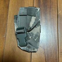 沖縄 米軍実物 MOLLE II FLASH BANG GRENADE POUCH グレネード ポーチ (管理番号CCC37)_画像1