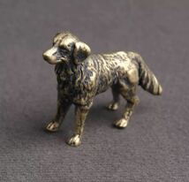 真鍮の犬 インテリア アンティーク 置物 小物 装飾 彫刻 ミニチュア 銅 雑貨 犬 イヌ 動物 アニマル 2694_画像1