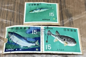 * Japan mail [ used . stamp fish 3 pieces set (..*....*...)]*