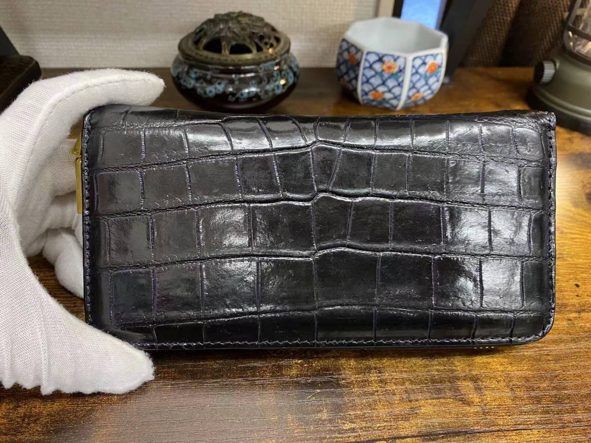 ヤフオク! -「クロコダイル ラウンドファスナー」の落札相場・落札価格