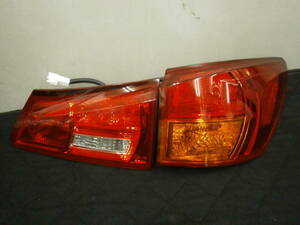 ●●2211-65L LEXUS レクサス GSE20 GSE25 IS IS250 前期 純正 右 テールランプ ICHIKOH 53-42 53-40 LED点灯確認済み 良品！