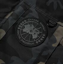 カナダグース Canada Goose メンズ コート アウター Black Disc Macculloch Parka Black Classic Camo_画像3